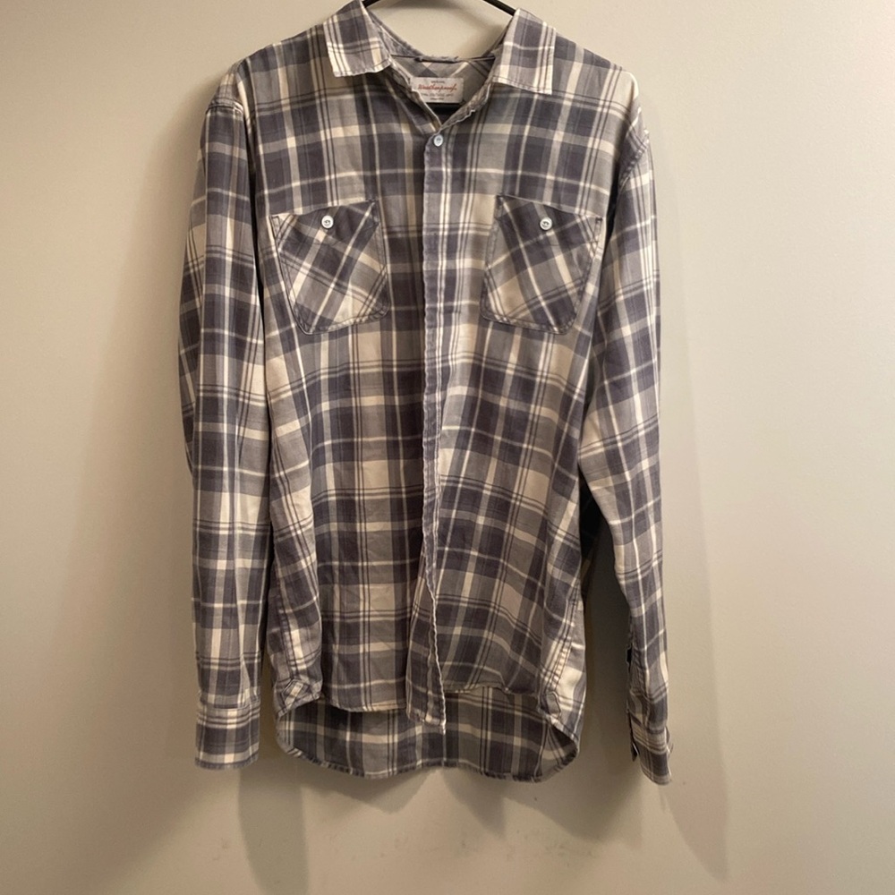 Weatherproof Vintage Men’s Gray and White Flannel Button Down